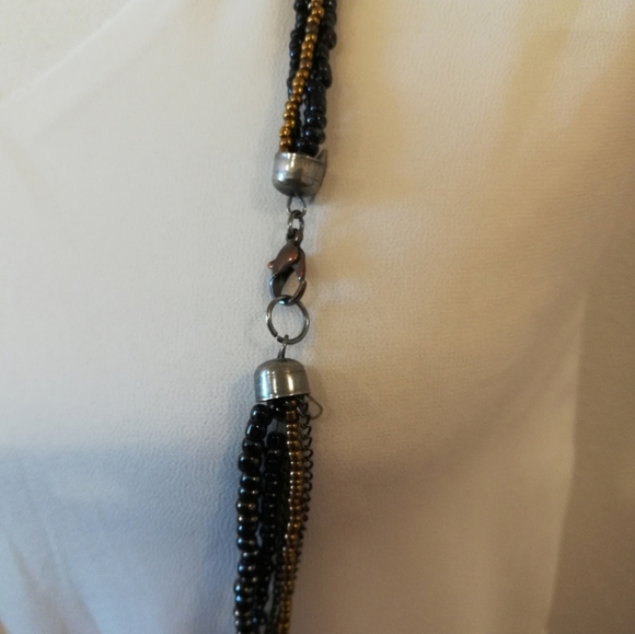 Knotted Chain and Iridescent Beads Layered Statement Necklace - Picture 6 of 7